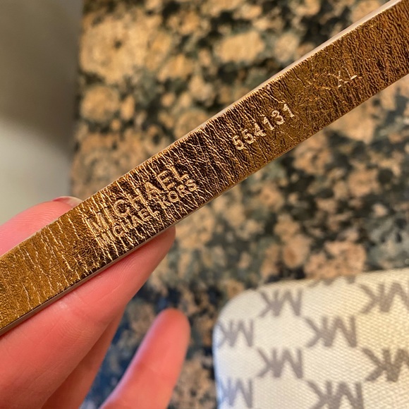 Michael Kors - Picture 4 of 6